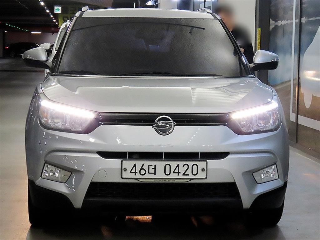 KG모빌리티(쌍용) 티볼리 디젤 4WD 1.6 VX 이미지 2