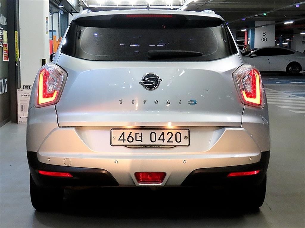 KG모빌리티(쌍용) 티볼리 디젤 4WD 1.6 VX 이미지 5