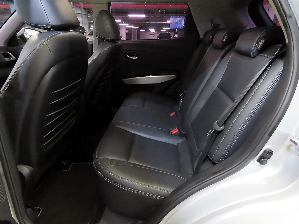 KG모빌리티(쌍용) 티볼리 디젤 4WD 1.6 VX 이미지 7