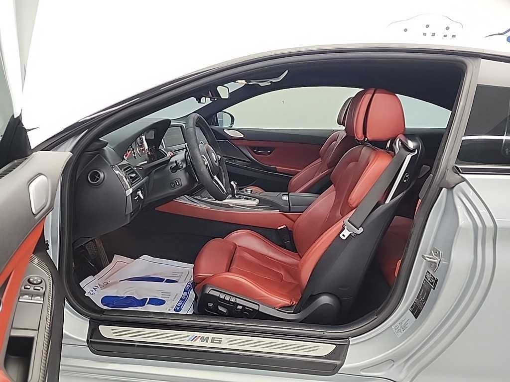 BMW 6시리즈 M6 M6 쿠페 이미지 10