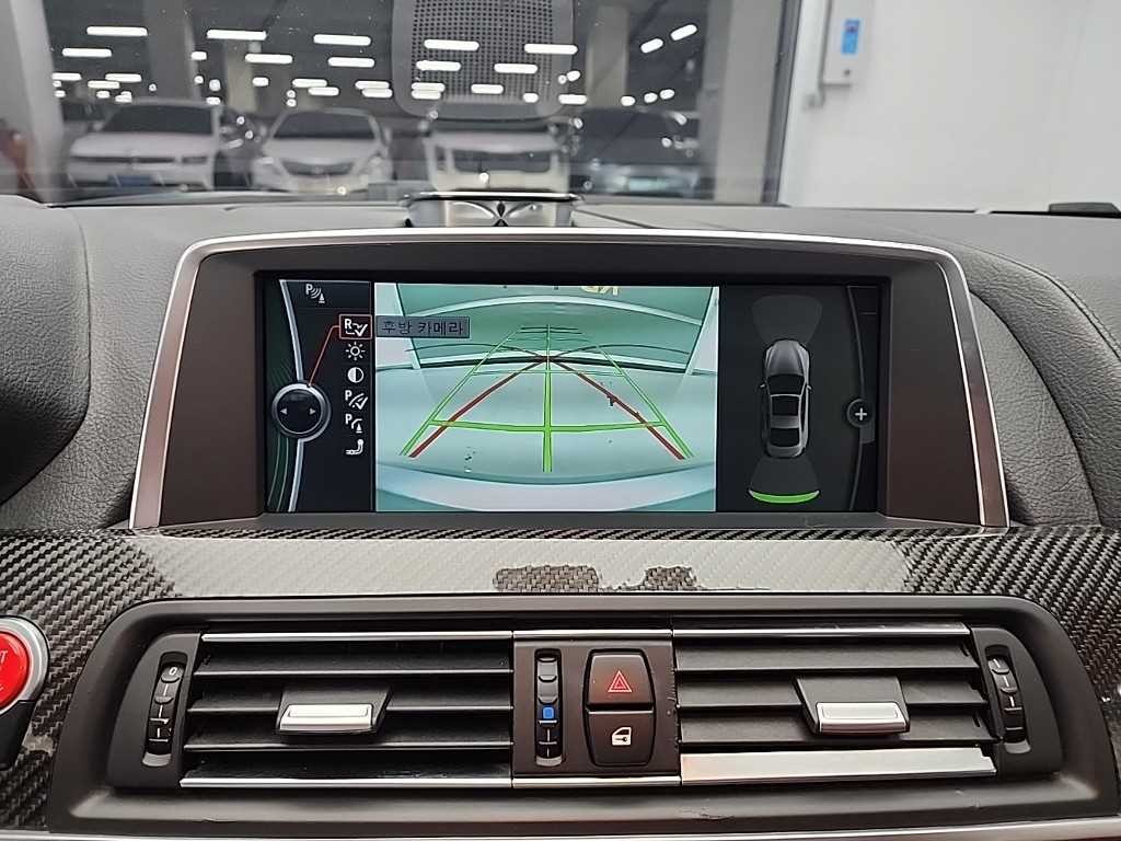 BMW 6시리즈 M6 M6 쿠페 이미지 13
