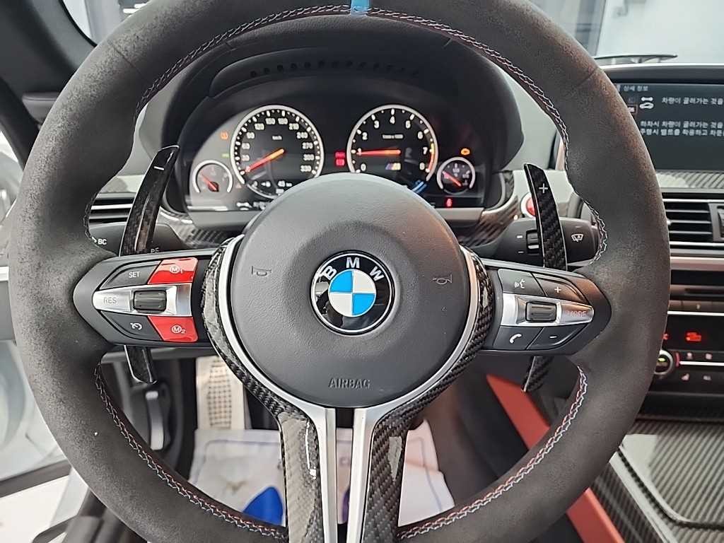 BMW 6시리즈 M6 M6 쿠페 이미지 8