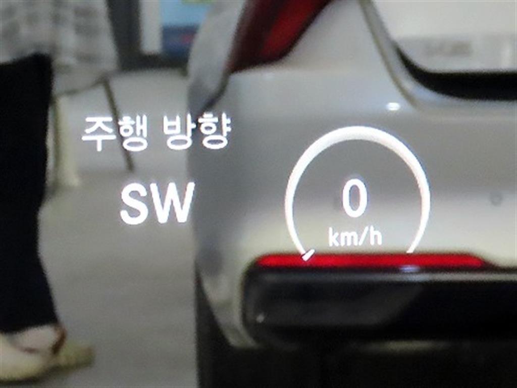 벤츠 C 클래스 C클래스 W205 C250 블루텍 4MATIC 이미지 14