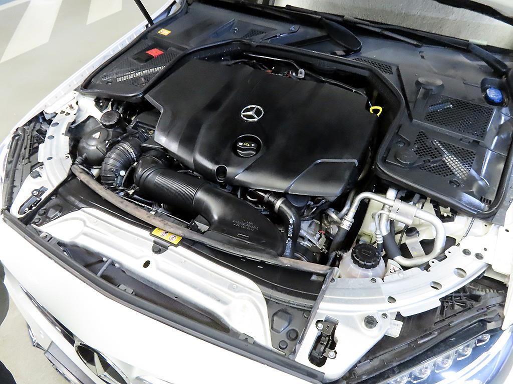 벤츠 C 클래스 C클래스 W205 C250 블루텍 4MATIC 이미지 19