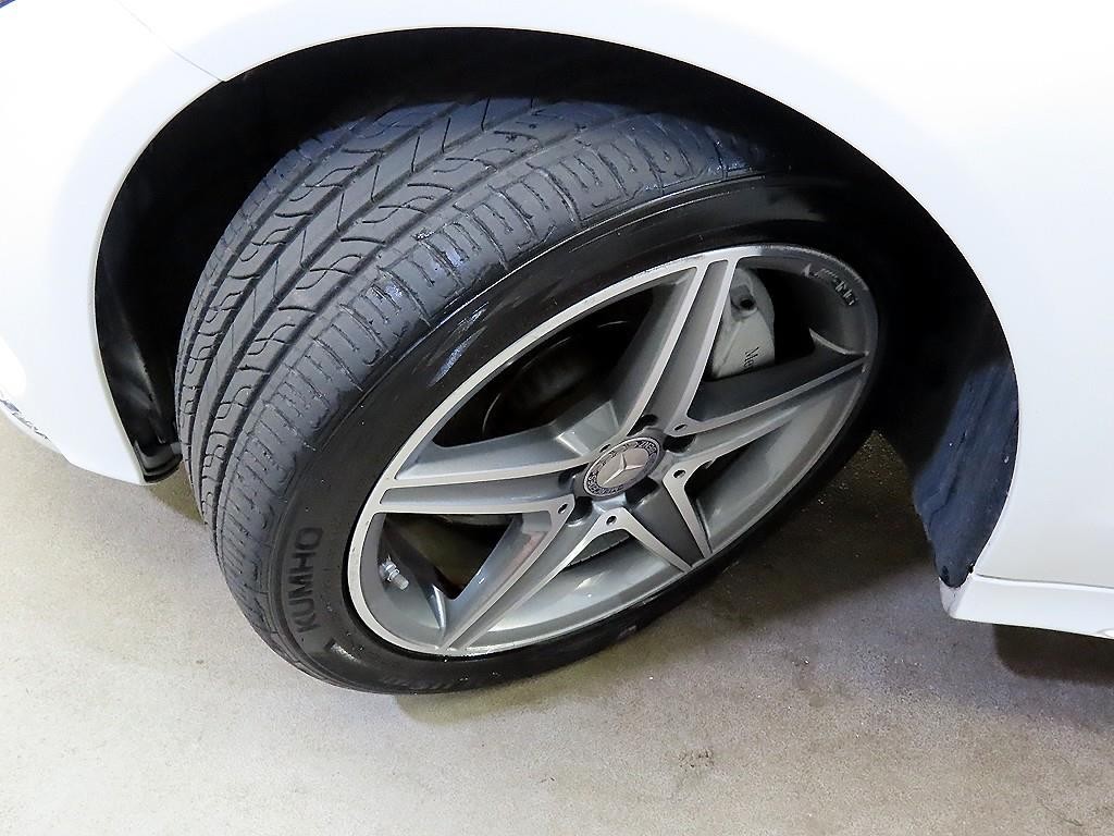 벤츠 C 클래스 C클래스 W205 C250 블루텍 4MATIC 이미지 20