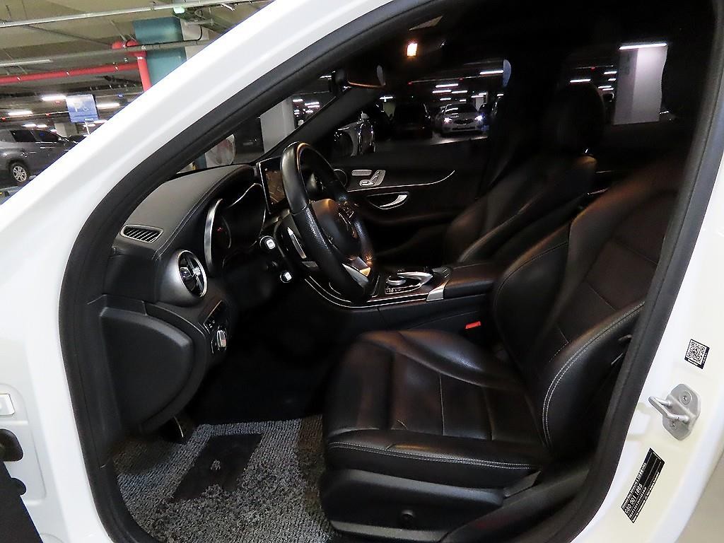 벤츠 C 클래스 C클래스 W205 C250 블루텍 4MATIC 이미지 6