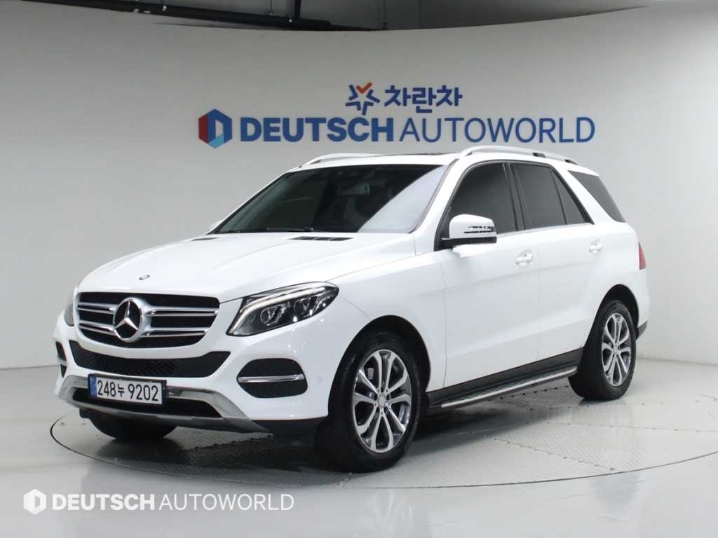벤츠 GLE 클래스 GLE 클래스 W166 GLE 250 d 4MATIC 이미지 1