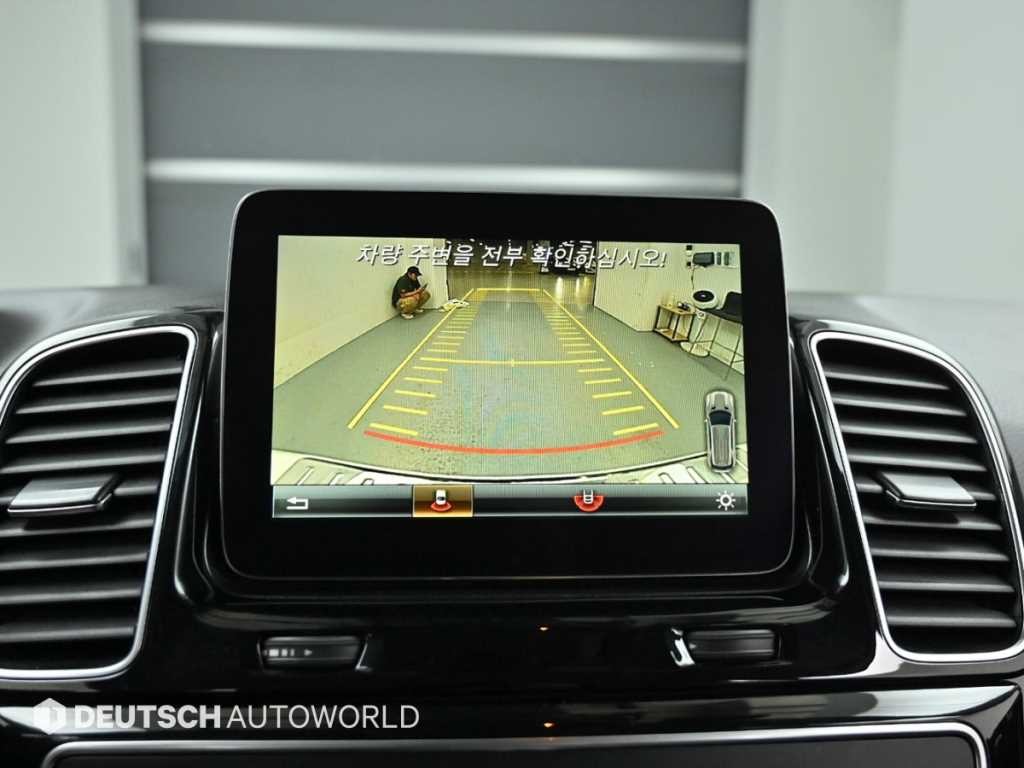 벤츠 GLE 클래스 GLE 클래스 W166 GLE 250 d 4MATIC 이미지 15
