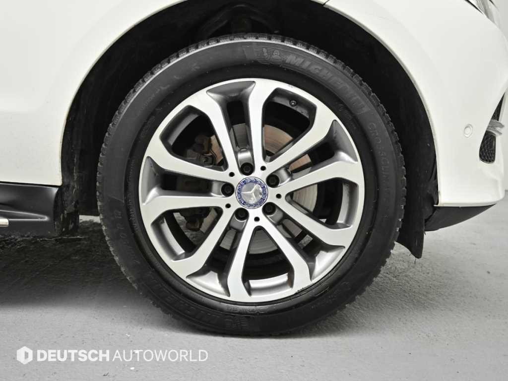 벤츠 GLE 클래스 GLE 클래스 W166 GLE 250 d 4MATIC 이미지 5