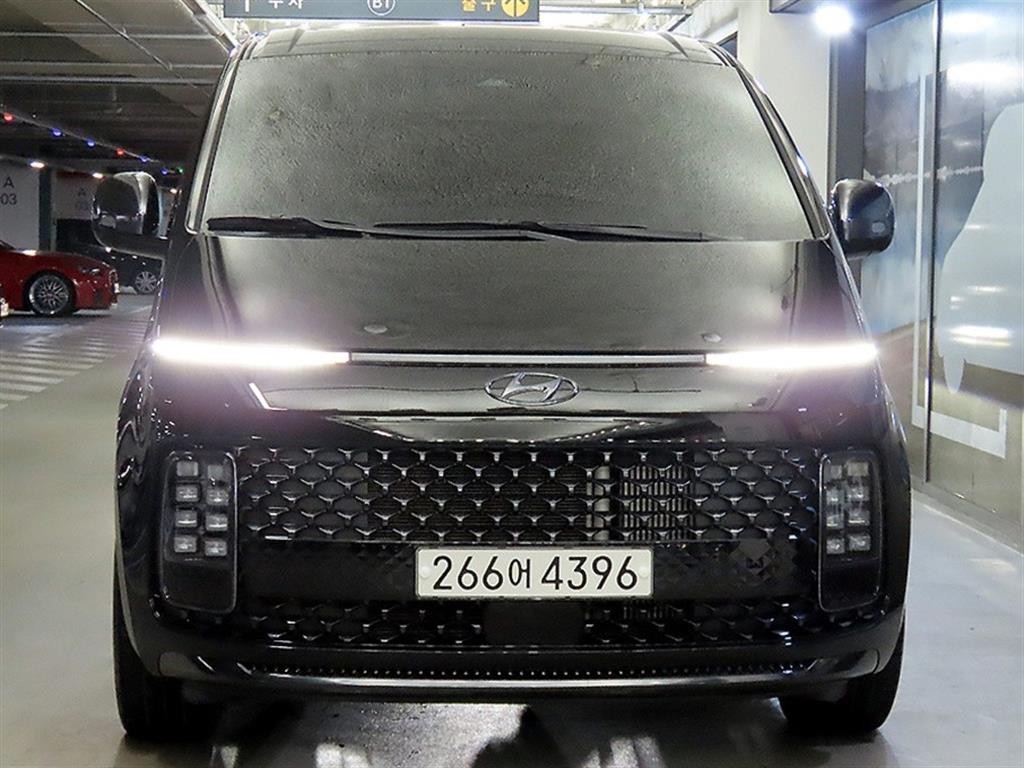 현대 스타리아 2WD 디젤 라운지 프레스티지 9인승 이미지 2