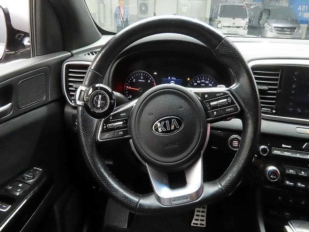 기아 스포티지 스포티지 더 볼드 2.0 디젤 2WD 인텔리전트 이미지 8
