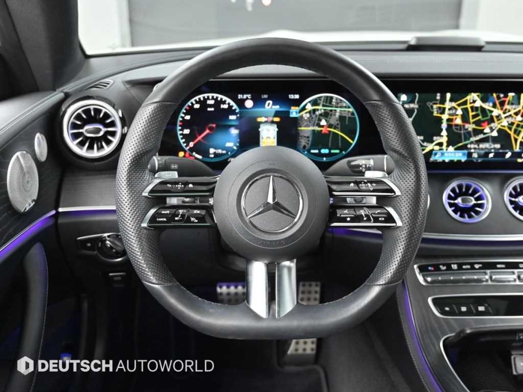 벤츠 E 클래스 E-클래스 W213 E300d 4MATIC 쿠페 이미지 13