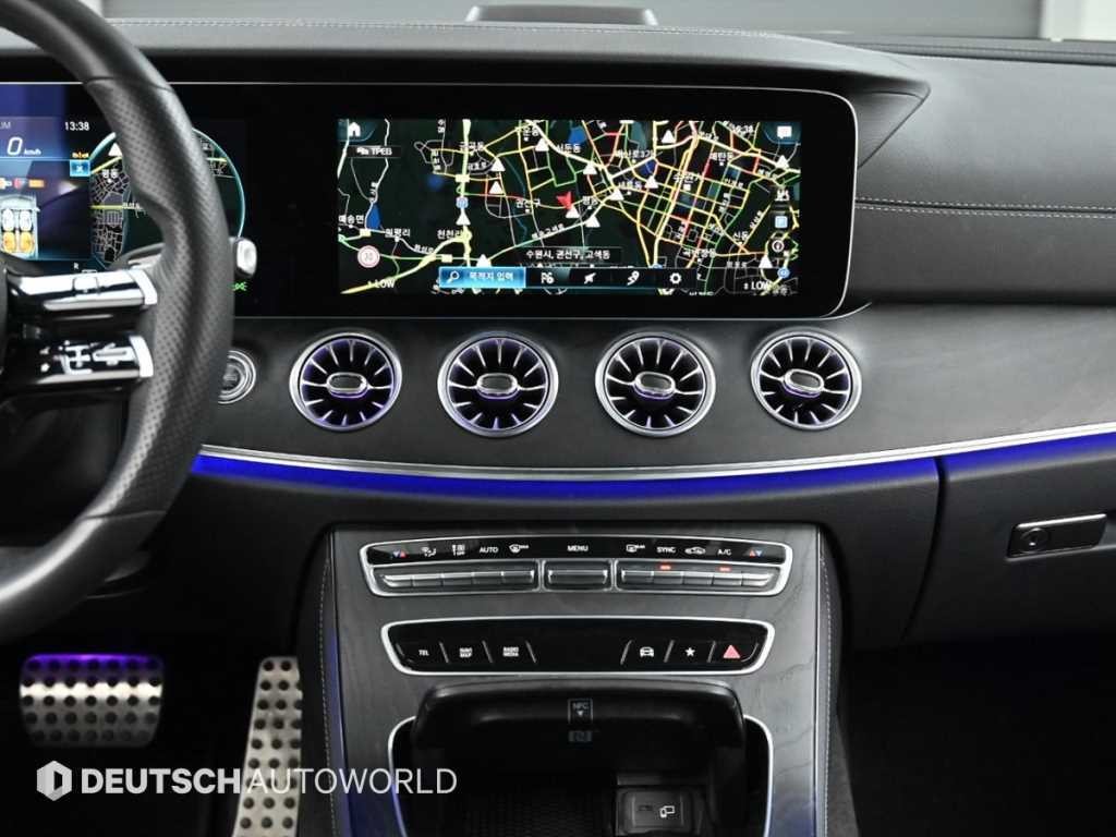 벤츠 E 클래스 E-클래스 W213 E300d 4MATIC 쿠페 이미지 14