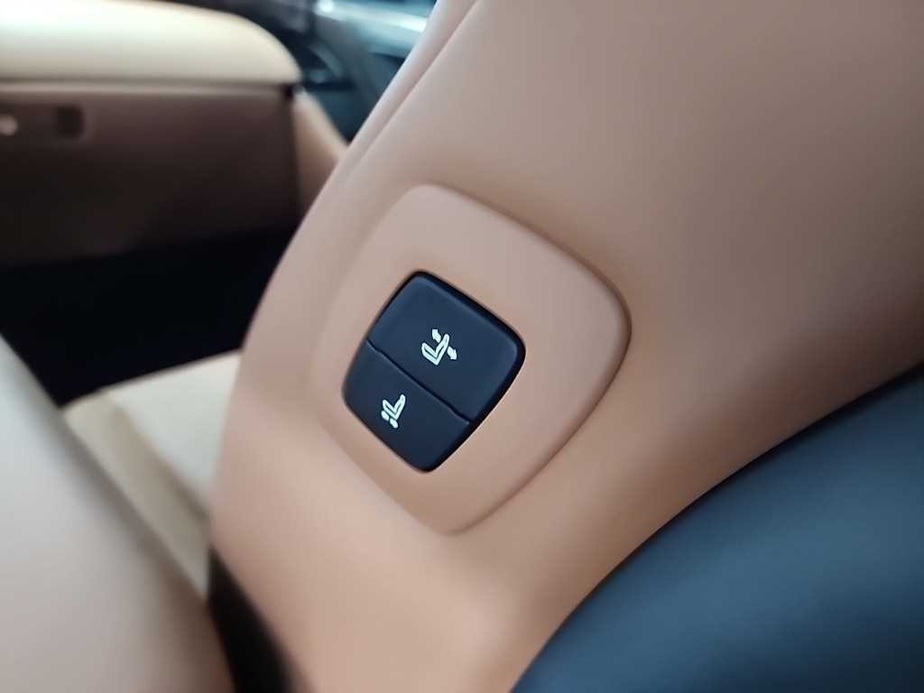 토요타 알파드 알파드 4세대 2.5 HEV AWD 이미지 15