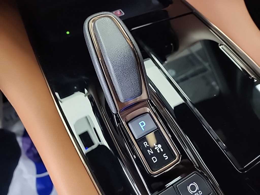 토요타 알파드 알파드 4세대 2.5 HEV AWD 이미지 9