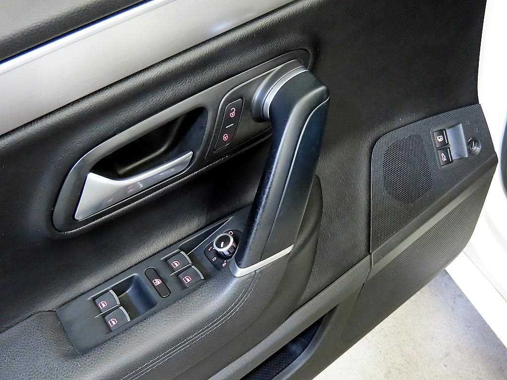 폭스바겐 CC 뉴 CC 2.0 TSI 이미지 13