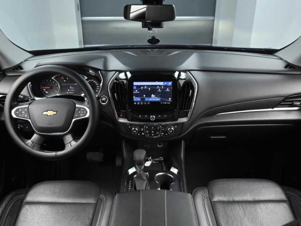 쉐보레 트래버스 3.6 AWD 레드라인 이미지 8
