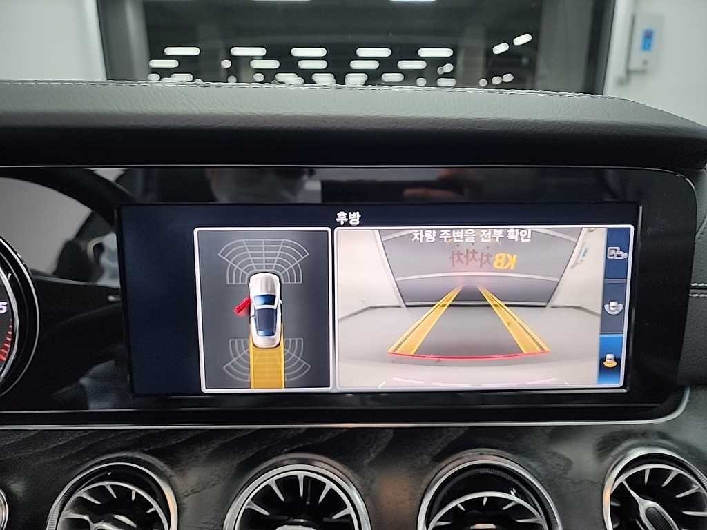 벤츠 E 클래스 E-클래스 W213 E220d 카브리올레 이미지 14