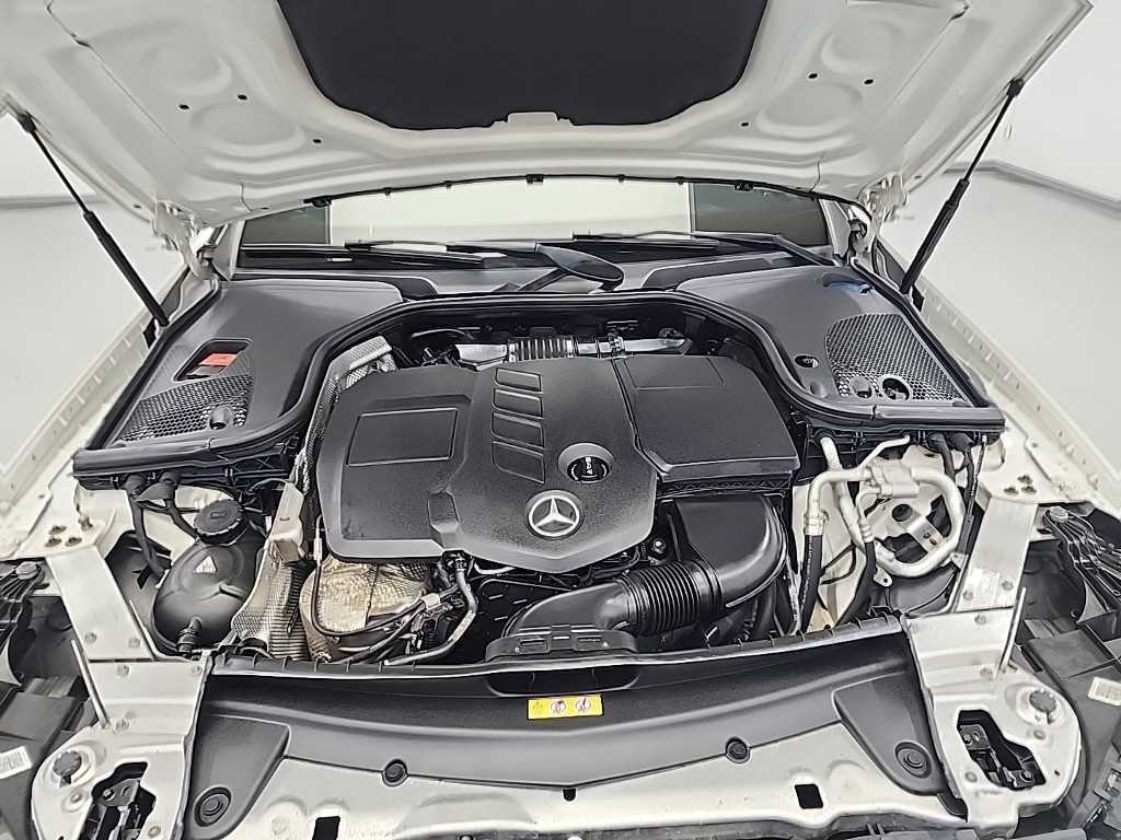 벤츠 E 클래스 E-클래스 W213 E220d 카브리올레 이미지 5