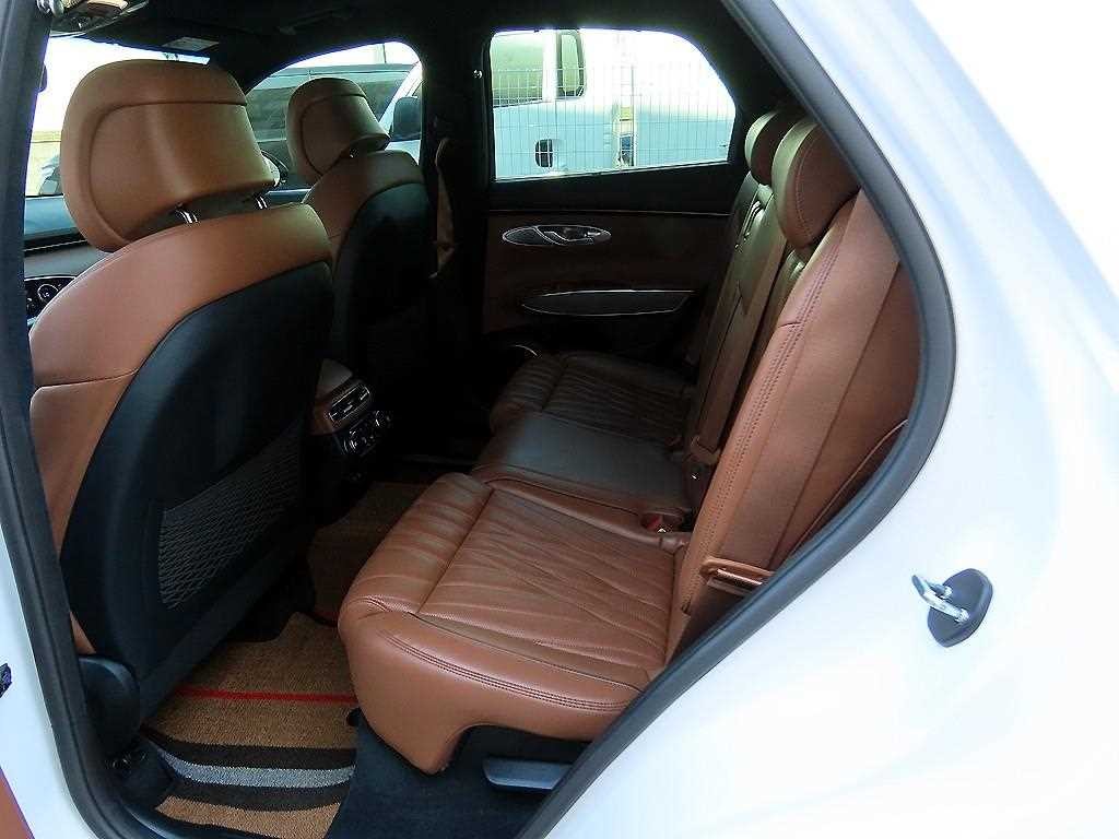 제네시스 GV70 2.2 디젤 2WD 이미지 6