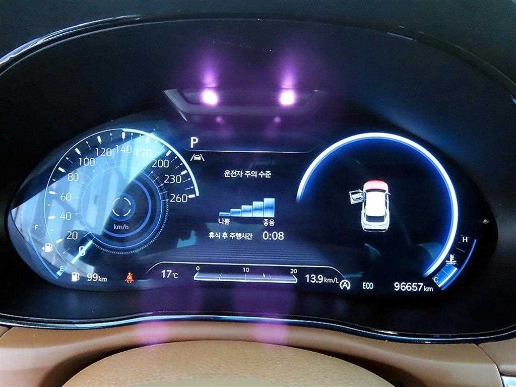 제네시스 GV70 2.2 디젤 2WD 이미지 9