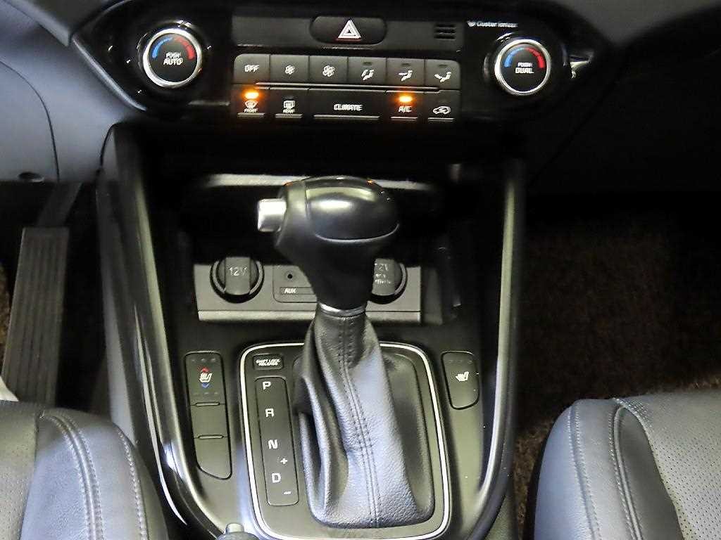 기아 카렌스 올뉴 카렌스 1.7 VGT 노블레스 이미지 12