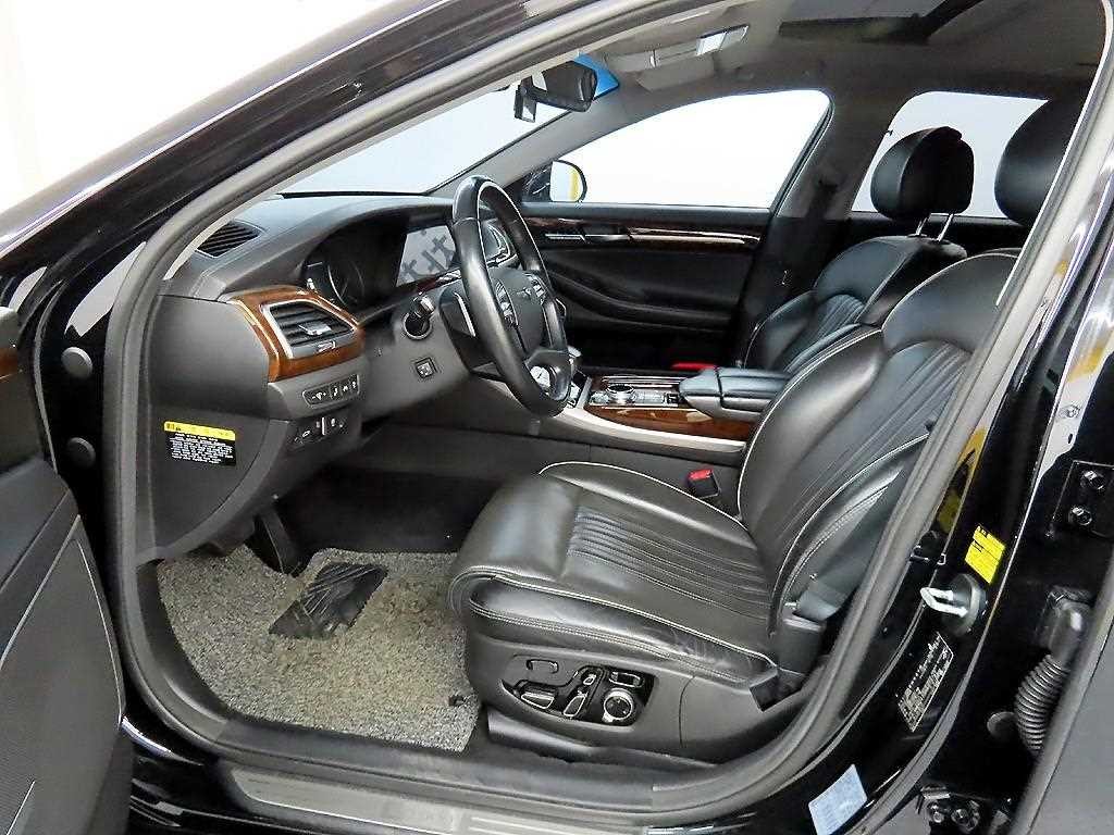 제네시스 EQ900 3.8 GDI AWD 프리미엄 럭셔리 이미지 5