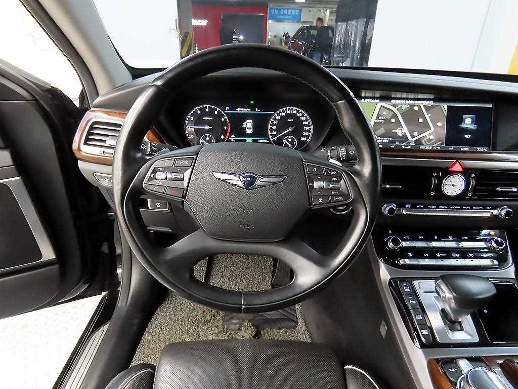 제네시스 EQ900 3.8 GDI AWD 프리미엄 럭셔리 이미지 9