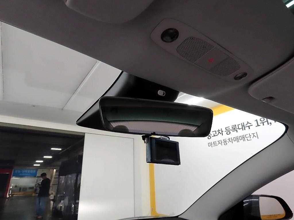테슬라 모델 3 롱 레인지 이미지 16