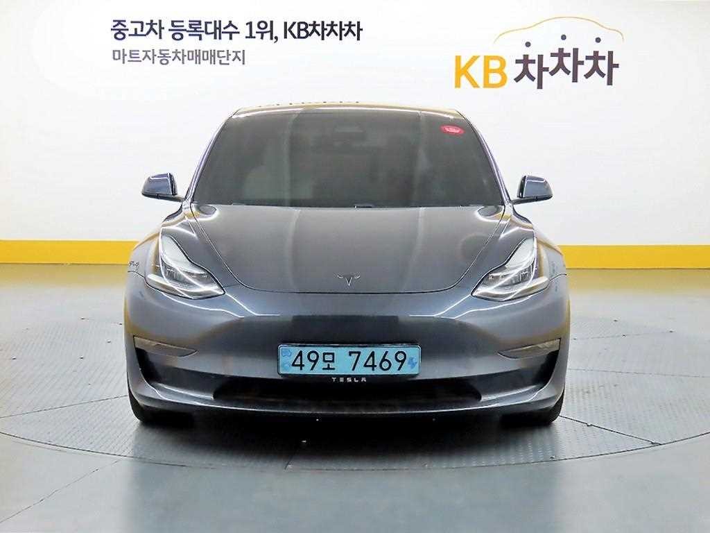 테슬라 모델 3 롱 레인지 이미지 2