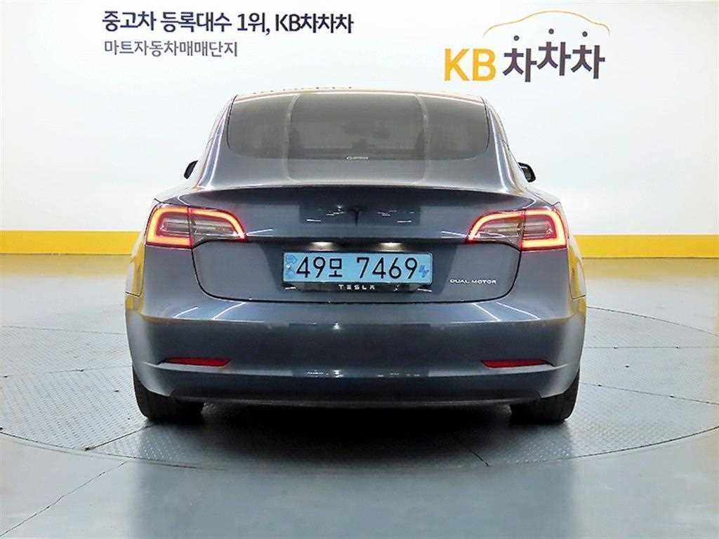 테슬라 모델 3 롱 레인지 이미지 3