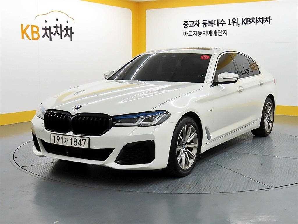BMW 5시리즈 5시리즈 (G30) 520i 럭셔리 이미지 1