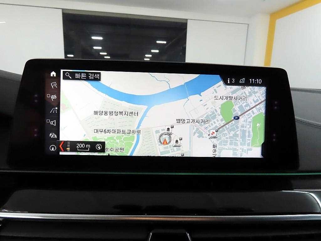 BMW 5시리즈 5시리즈 (G30) 520i 럭셔리 이미지 14