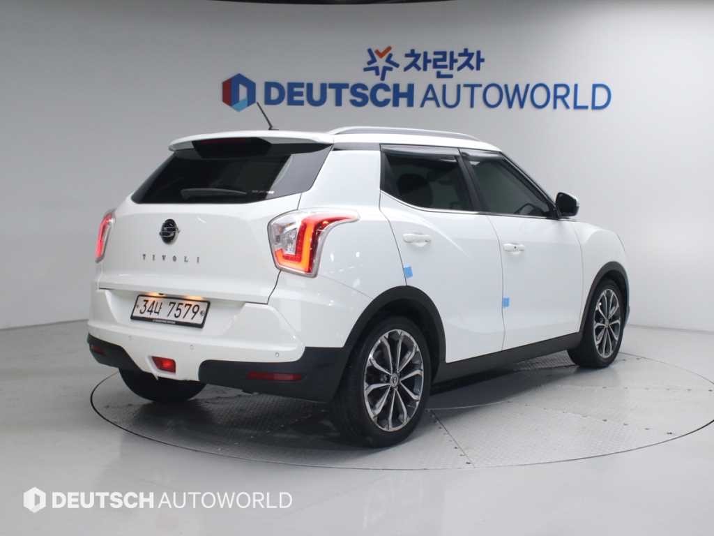 KG모빌리티(쌍용) 티볼리 가솔린 2WD 1.6 LX 최고급형 이미지 2