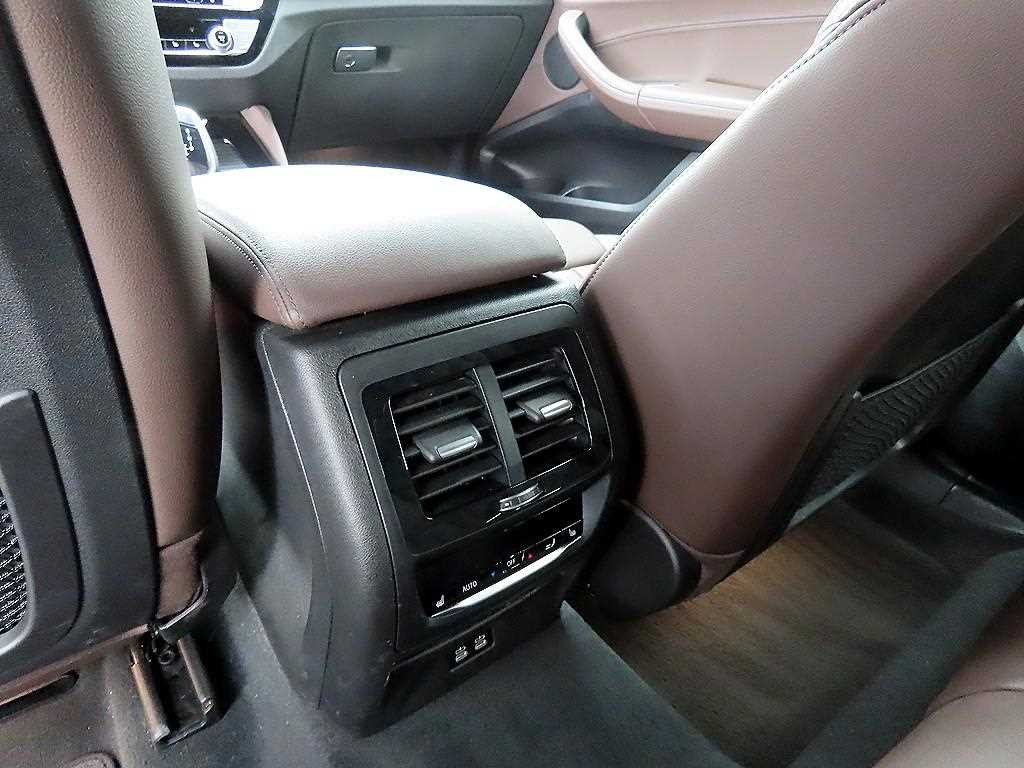 BMW X4 X4 (G02) xDrive 20i M 스포츠 X 기본형 이미지 15