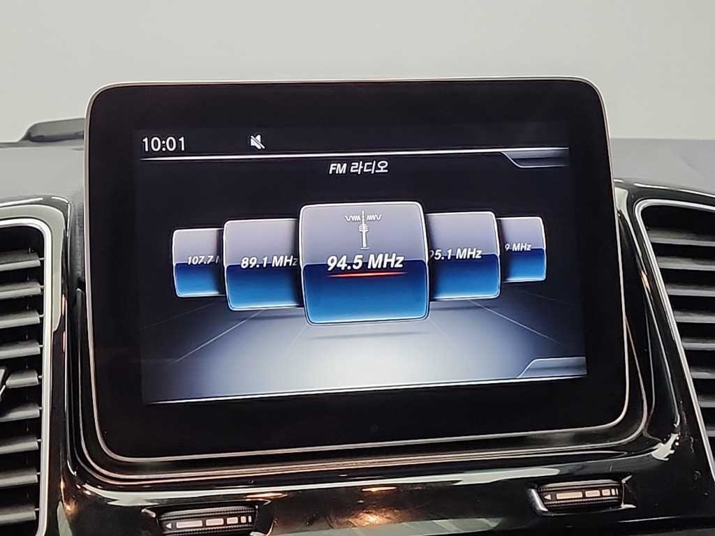 벤츠 GLE 클래스 GLE 클래스 W166 GLE 350 d 4MATIC 이미지 15
