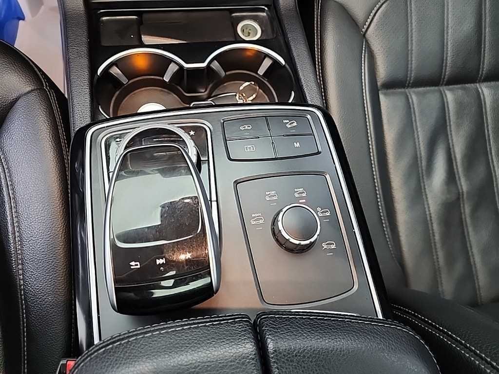 벤츠 GLE 클래스 GLE 클래스 W166 GLE 350 d 4MATIC 이미지 17