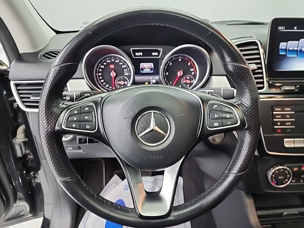 벤츠 GLE 클래스 GLE 클래스 W166 GLE 350 d 4MATIC 이미지 9