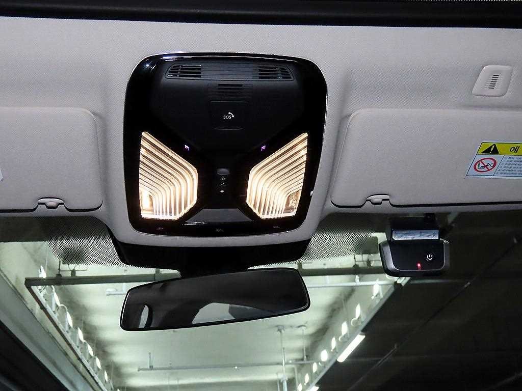 BMW 5시리즈 5시리즈 (G30) 520i 럭셔리 이미지 14