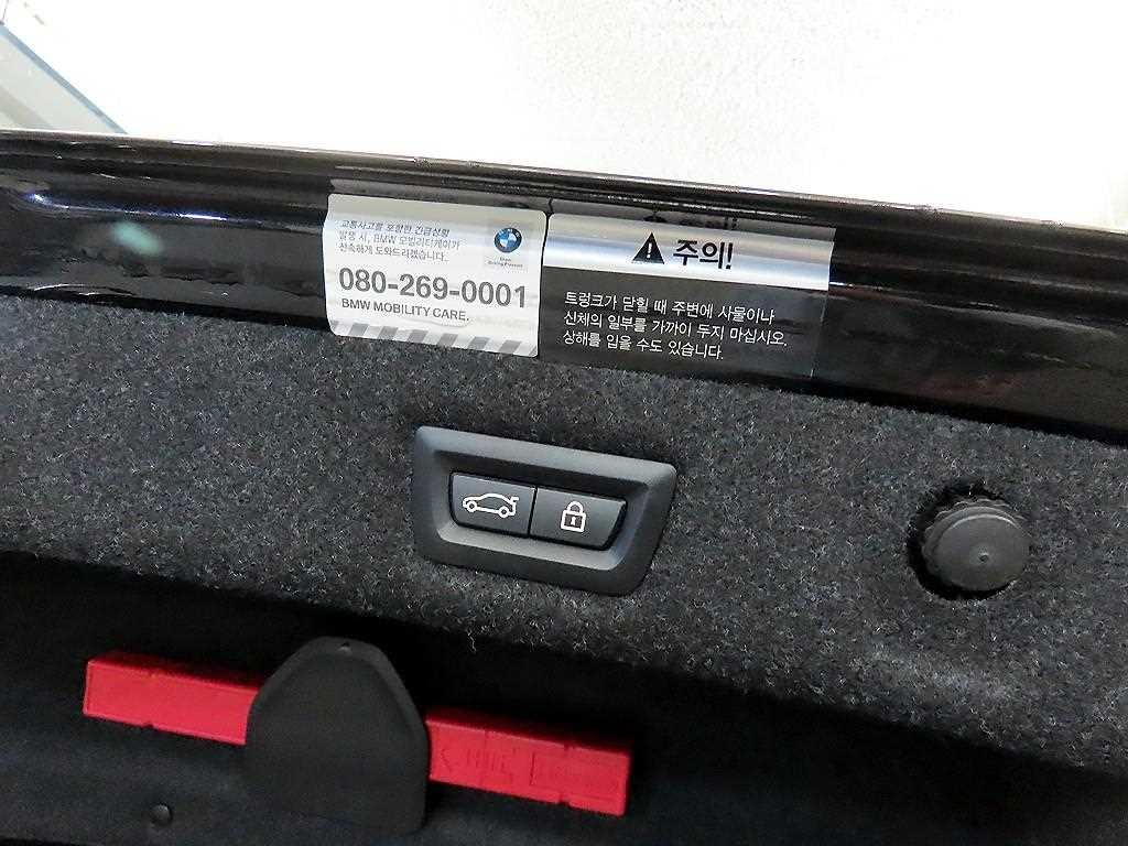 BMW 5시리즈 5시리즈 (G30) 520i 럭셔리 이미지 17