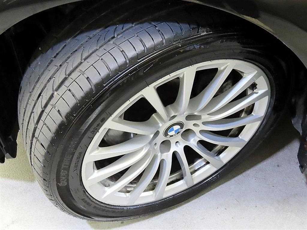 BMW 5시리즈 5시리즈 (G30) 520i 럭셔리 이미지 20