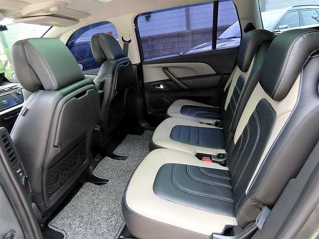 시트로엥 C4 그랜드 C4 피카소 2.0 B-HDI 인텐시브 이미지 6