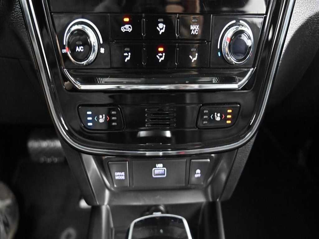 KG모빌리티(쌍용) 티볼리 베리 뉴 티볼리 2WD 가솔린 1.5 V5 이미지 17