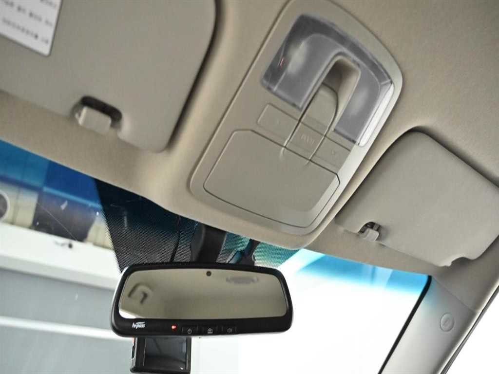 KG모빌리티(쌍용) 티볼리 베리 뉴 티볼리 2WD 가솔린 1.5 V5 이미지 18