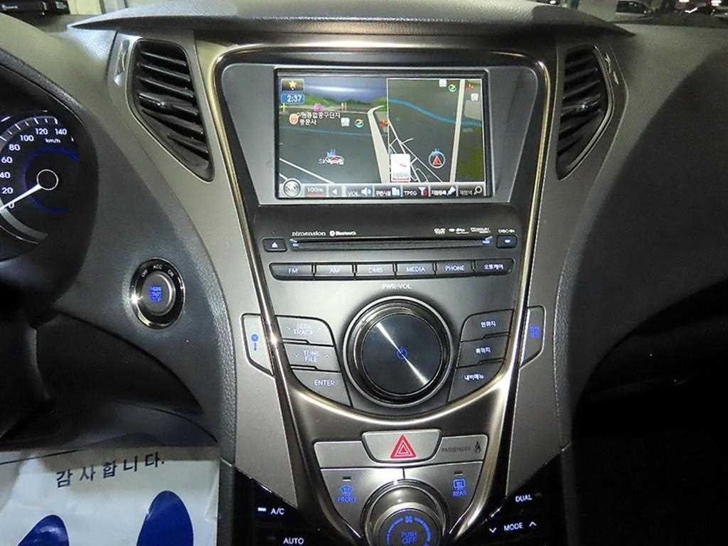 현대 그랜저 그랜저 HG HG300 PRIME 이미지 11