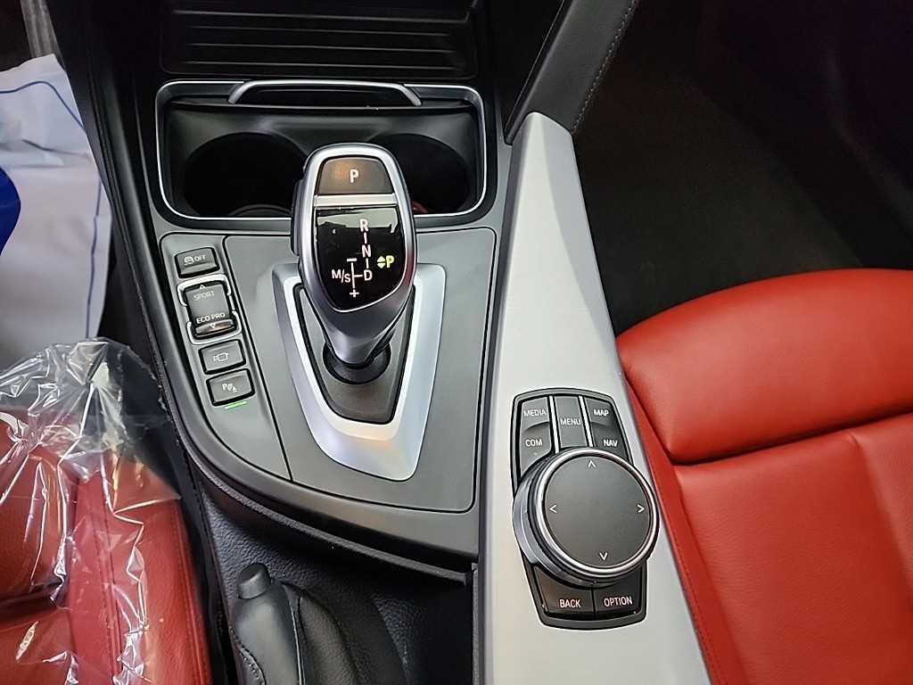 BMW 4시리즈 4시리즈 (F32) 420d xDRIVE 그란쿠페 스포츠 이미지 8