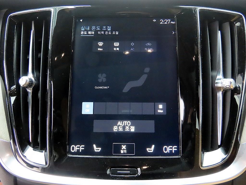 볼보 V60 V60 크로스 컨트리 2세대 2.0 T5 프로 AWD 이미지 14