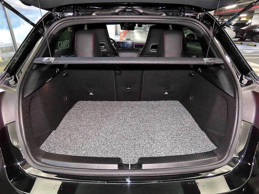 벤츠 A 클래스 A클래스 W177 AMG A45 4MATIC+ 해치백 이미지 17