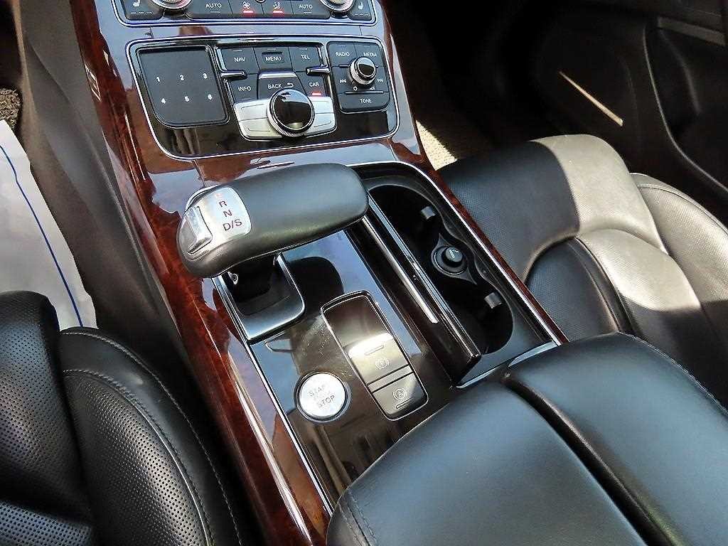 아우디 A8 뉴A8 3.0 TFSI 콰트로 LWB 이미지 10