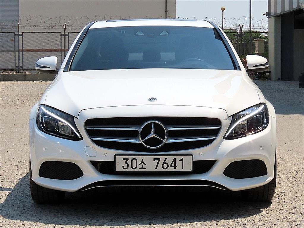 벤츠 C 클래스 C클래스 W205 C200 아방가르드 이미지 1